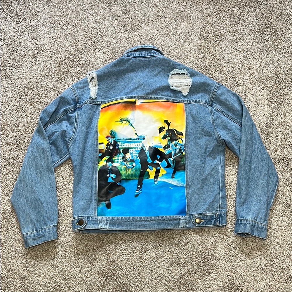 Rare Find! Forever 21 CNCO Collaboration Women’s Blue Denim Jacket